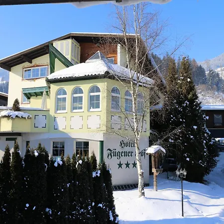 Apartment In Near Spieljochbahn