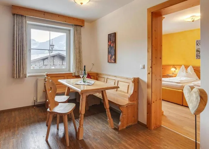 公寓 In Near Spieljochbahn *