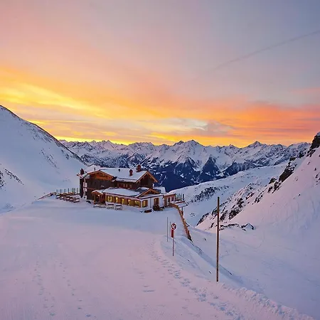 In Near Spieljochbahn 公寓 *